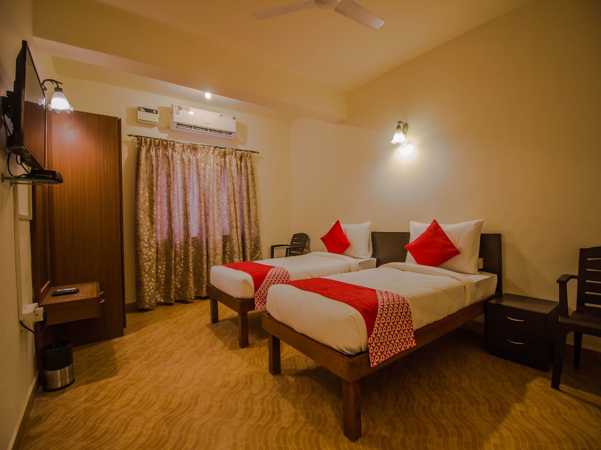 Oyo Flagship 13853 Shruti Resort Calangute Luaran gambar